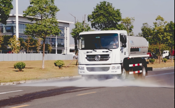 这么买工地洒水车,准错不了!