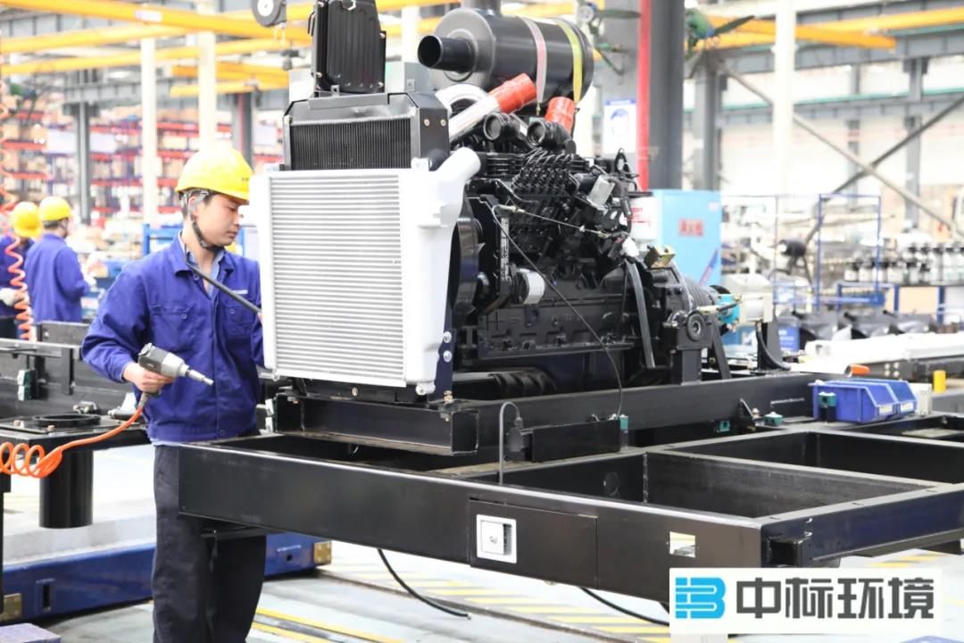小型工程洒水车直销价格要多少?